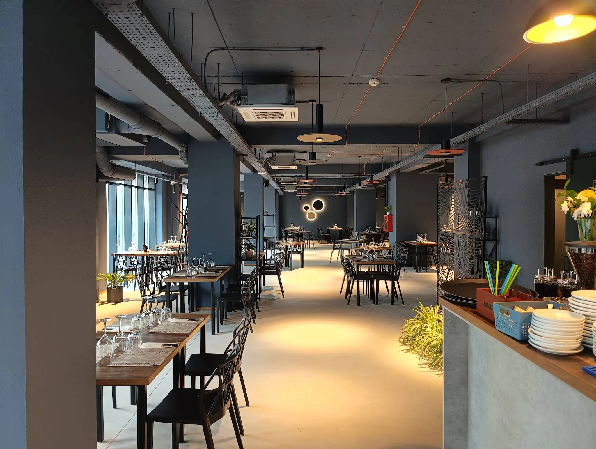 Industriale restaurant interior