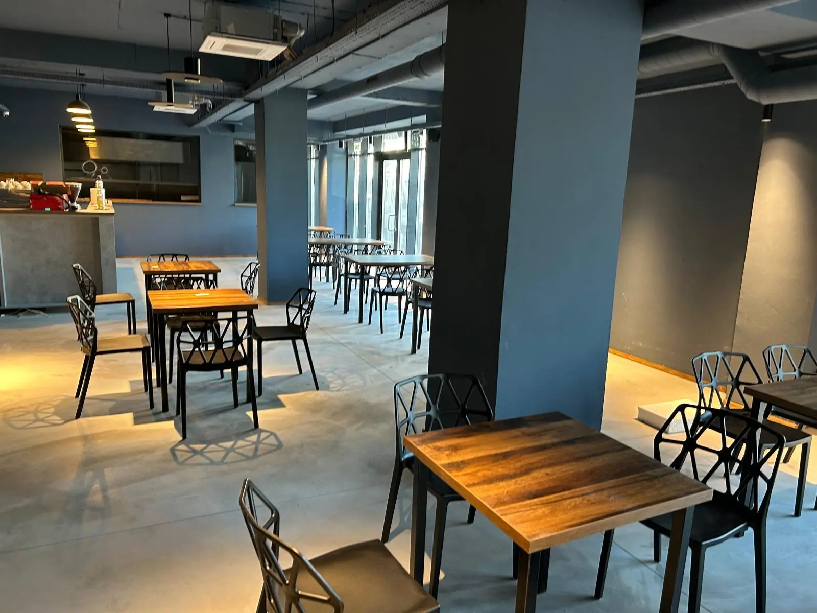 Industriale restaurant interior